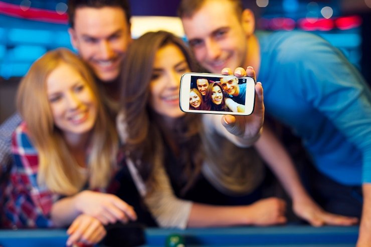 Tabel reward Program Rujukan metroslot berdasarkan tier dan aktivitas rujukan